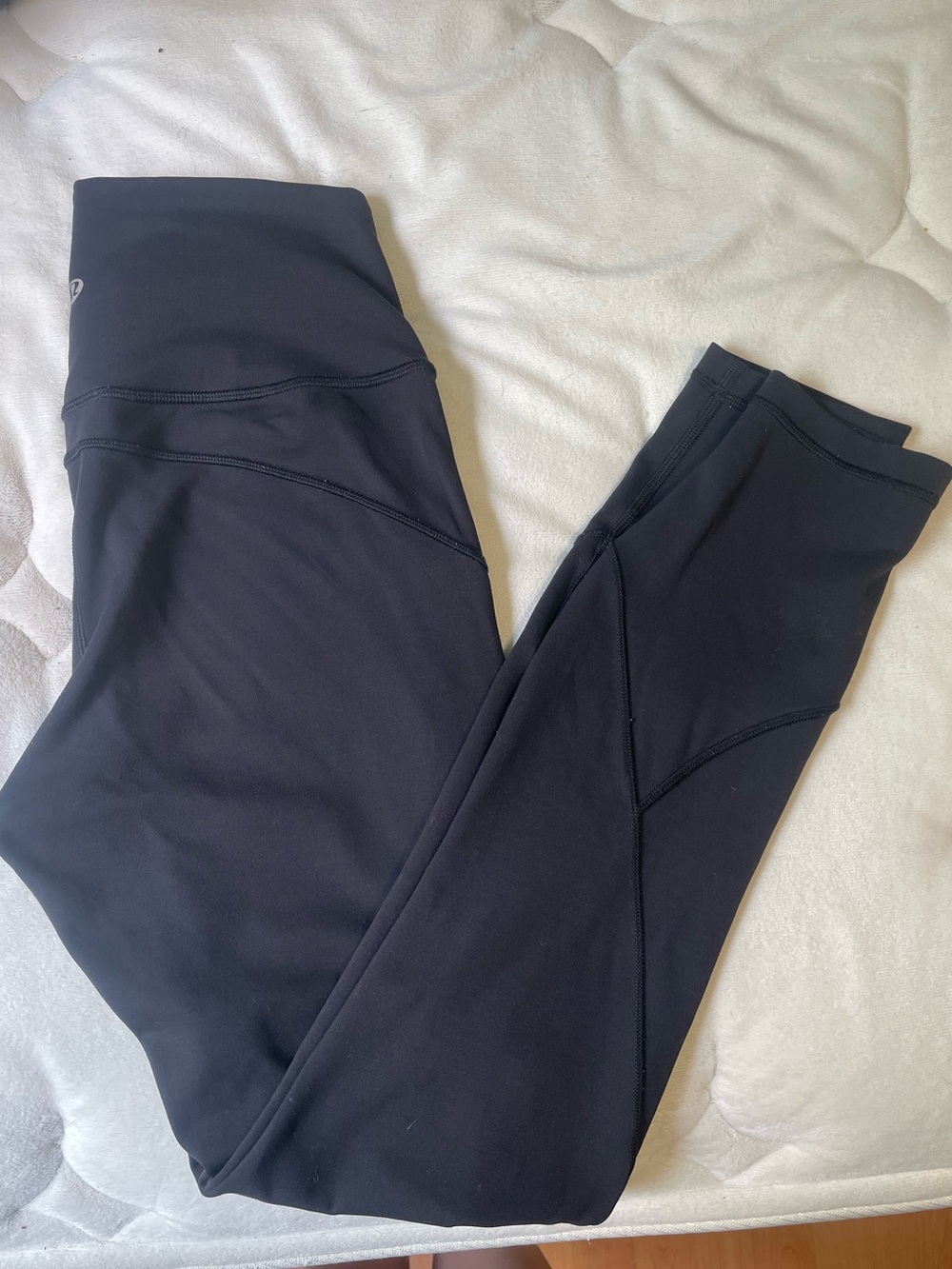 Lululemon in Movement Tight 25” Leggings